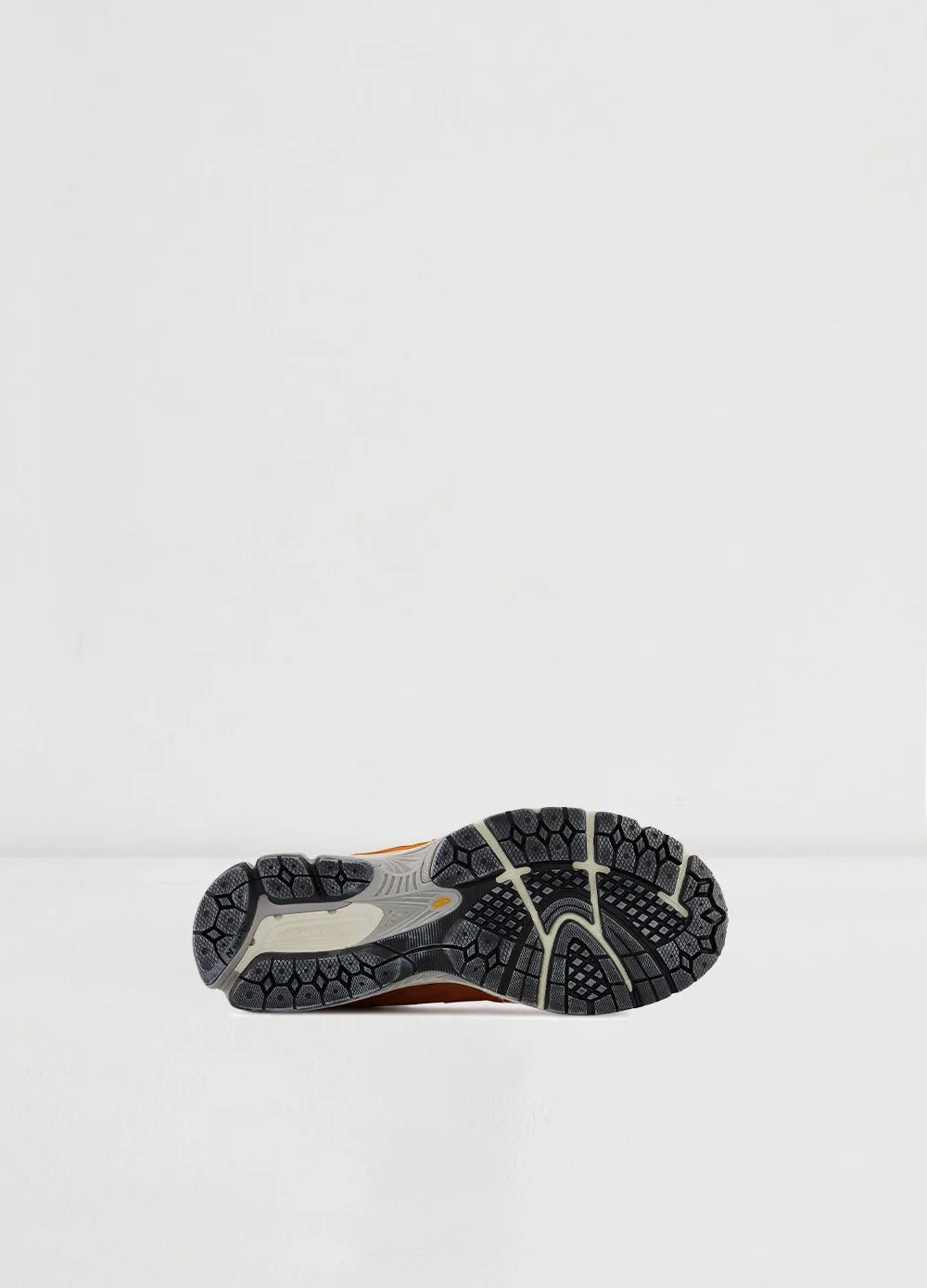 2002R Sneakers