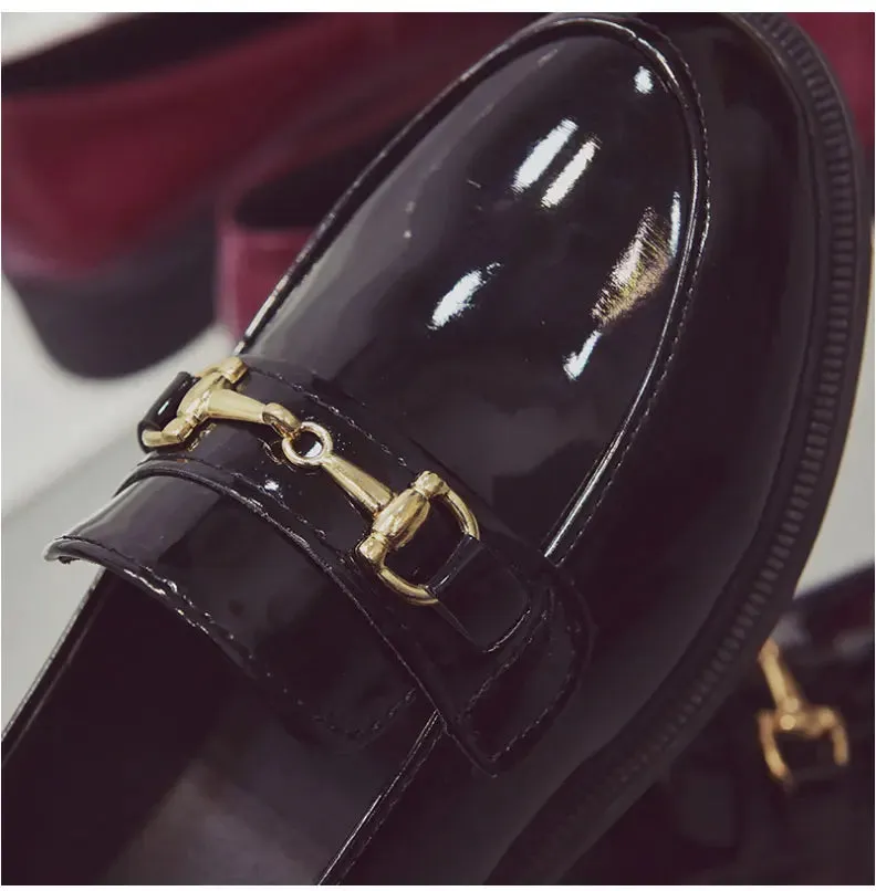 British Style Retro Patent Leather Buckle Fashion Solid Hedging Flats Loafers