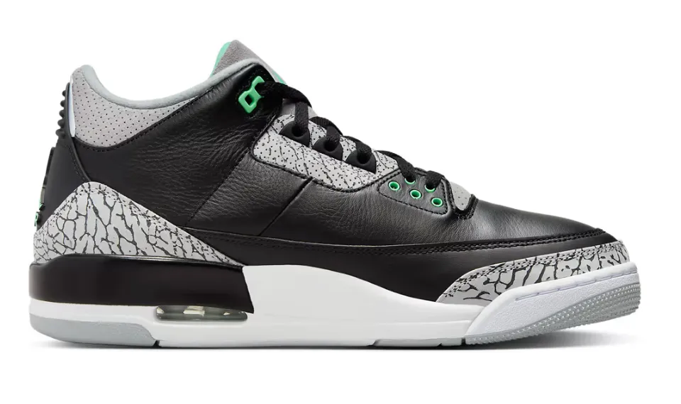 JORDAN 3 RETRO GREEN GLOW