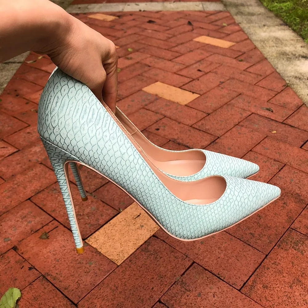 Opulessa Ebonique Slip-Ons