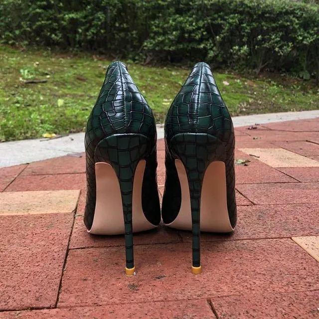 Ostranuxe Gala Slip-Ons
