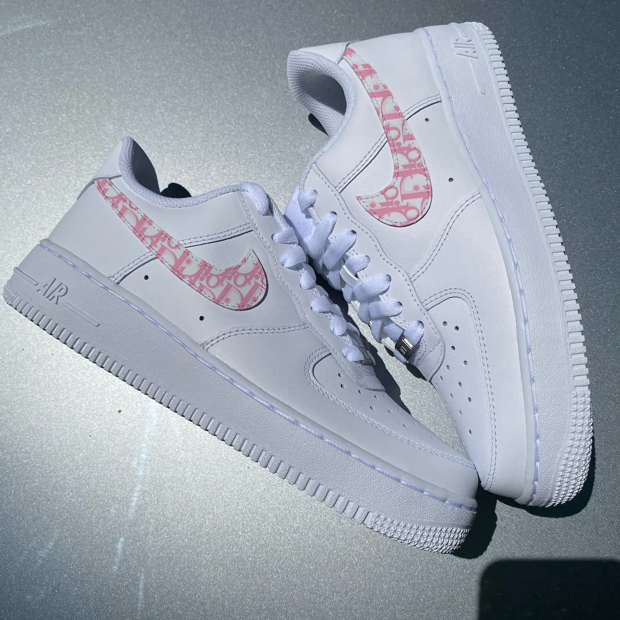 Pink Print Tick AF1