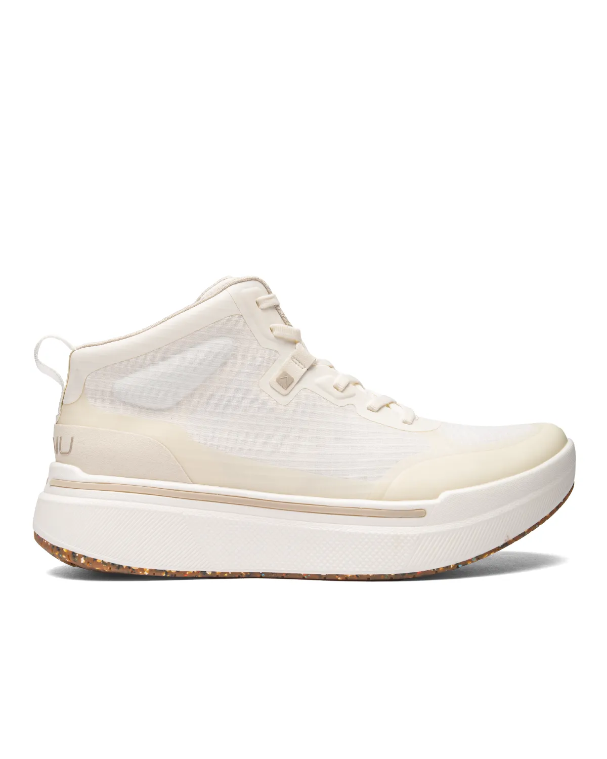 Sequence 1 Mid White / White