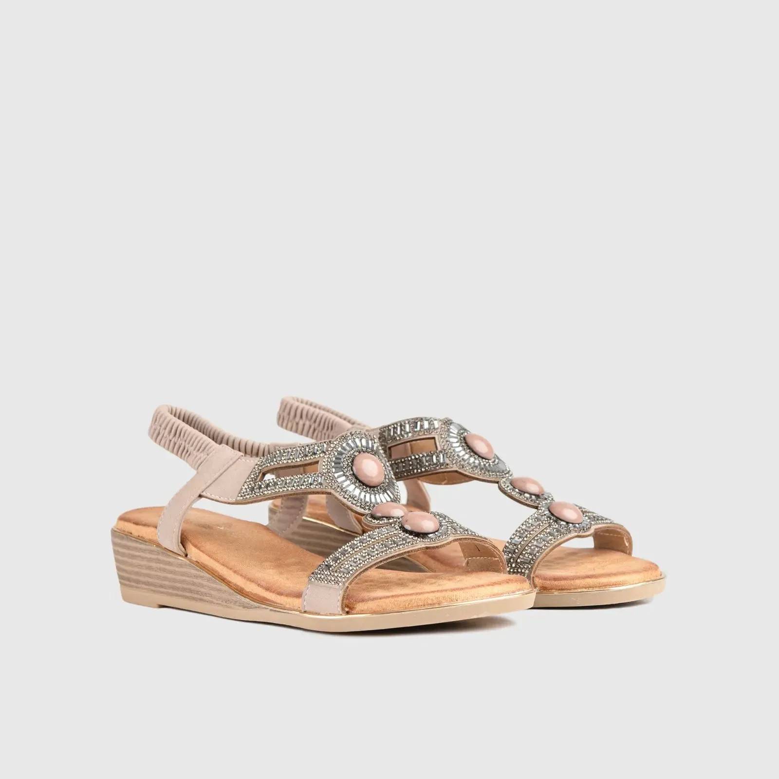 Soft Style Nakia Wedge Comfort Sandal Beige 01485