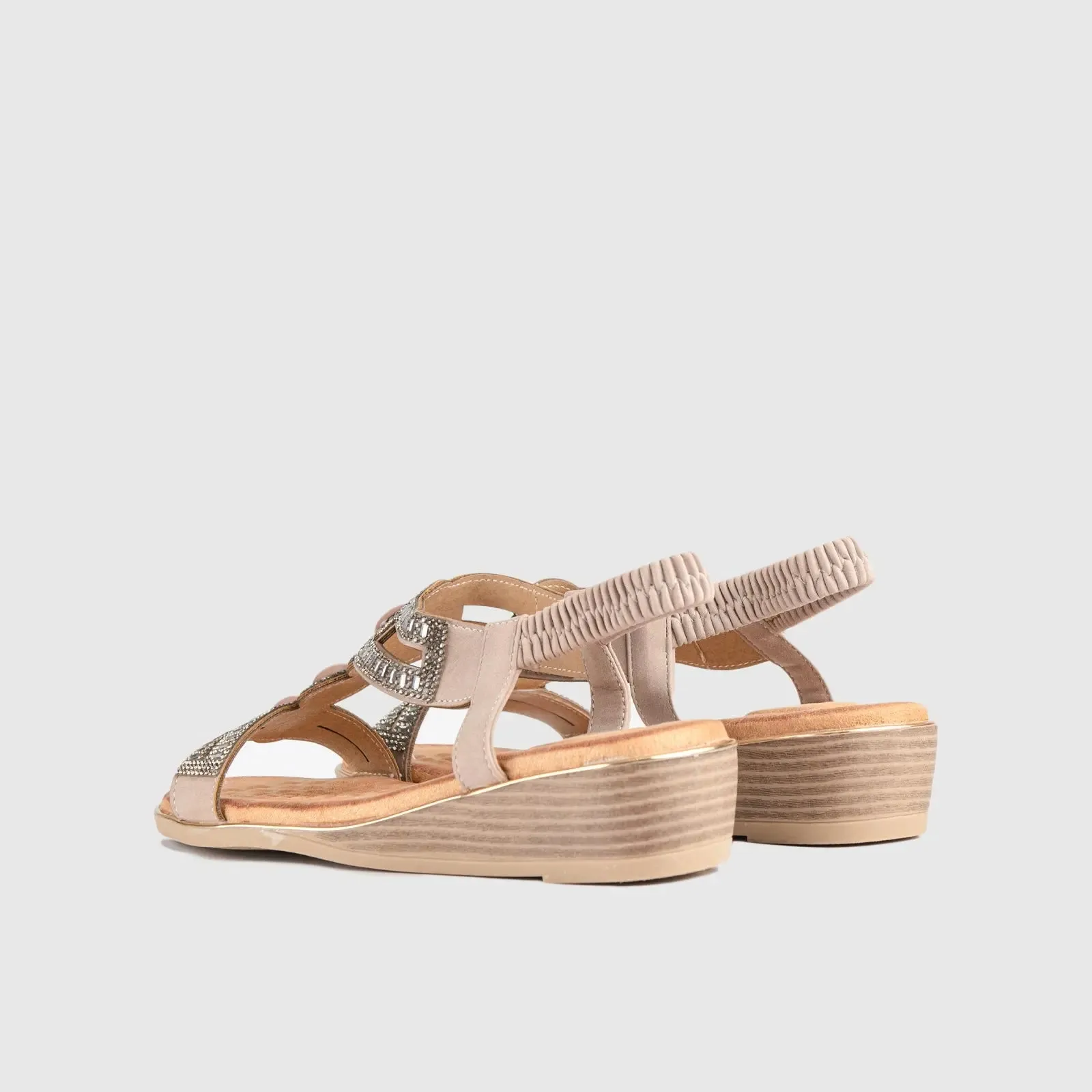 Soft Style Nakia Wedge Comfort Sandal Beige 01485