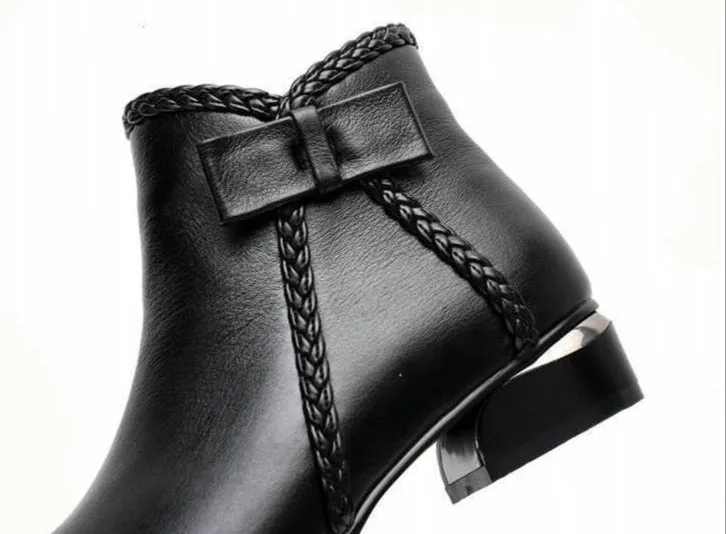 Sweet bowtie daily booties with side zipper