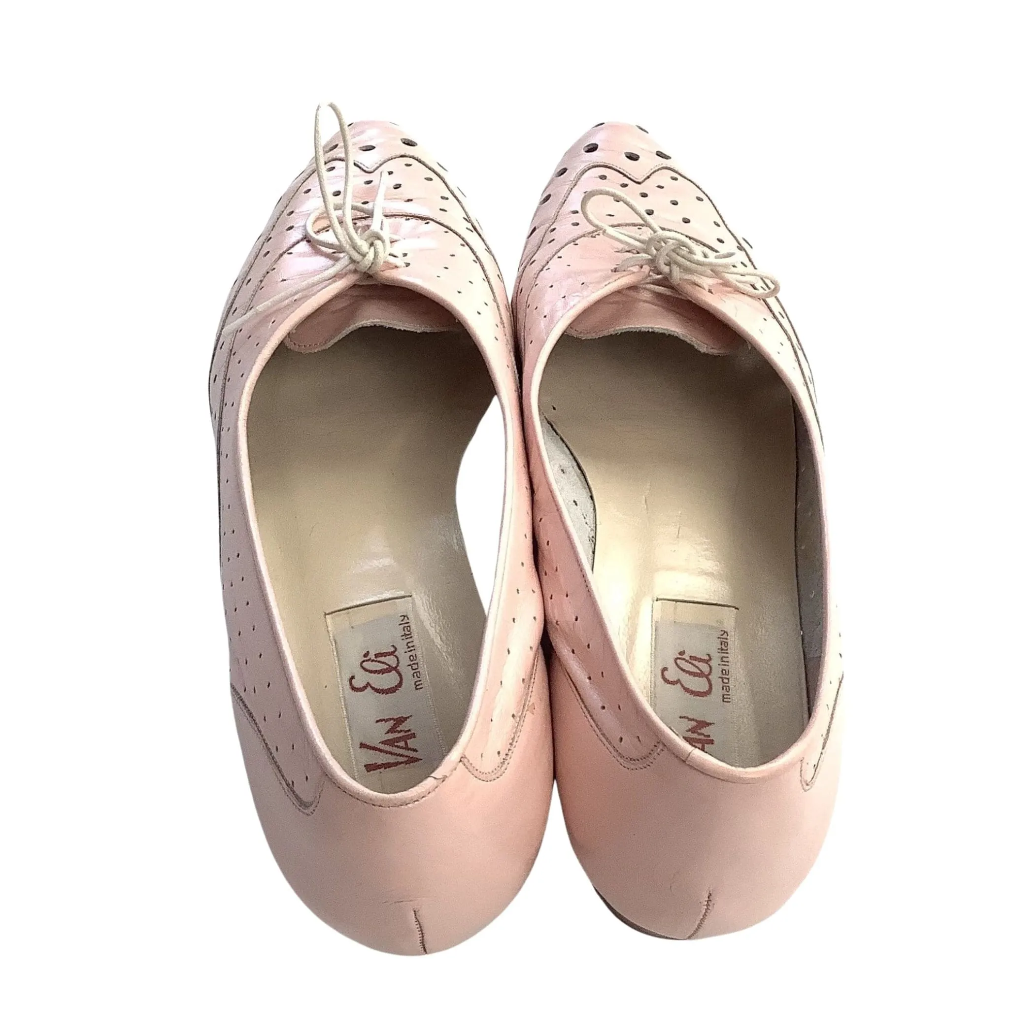 Vaneli Perforated Flats