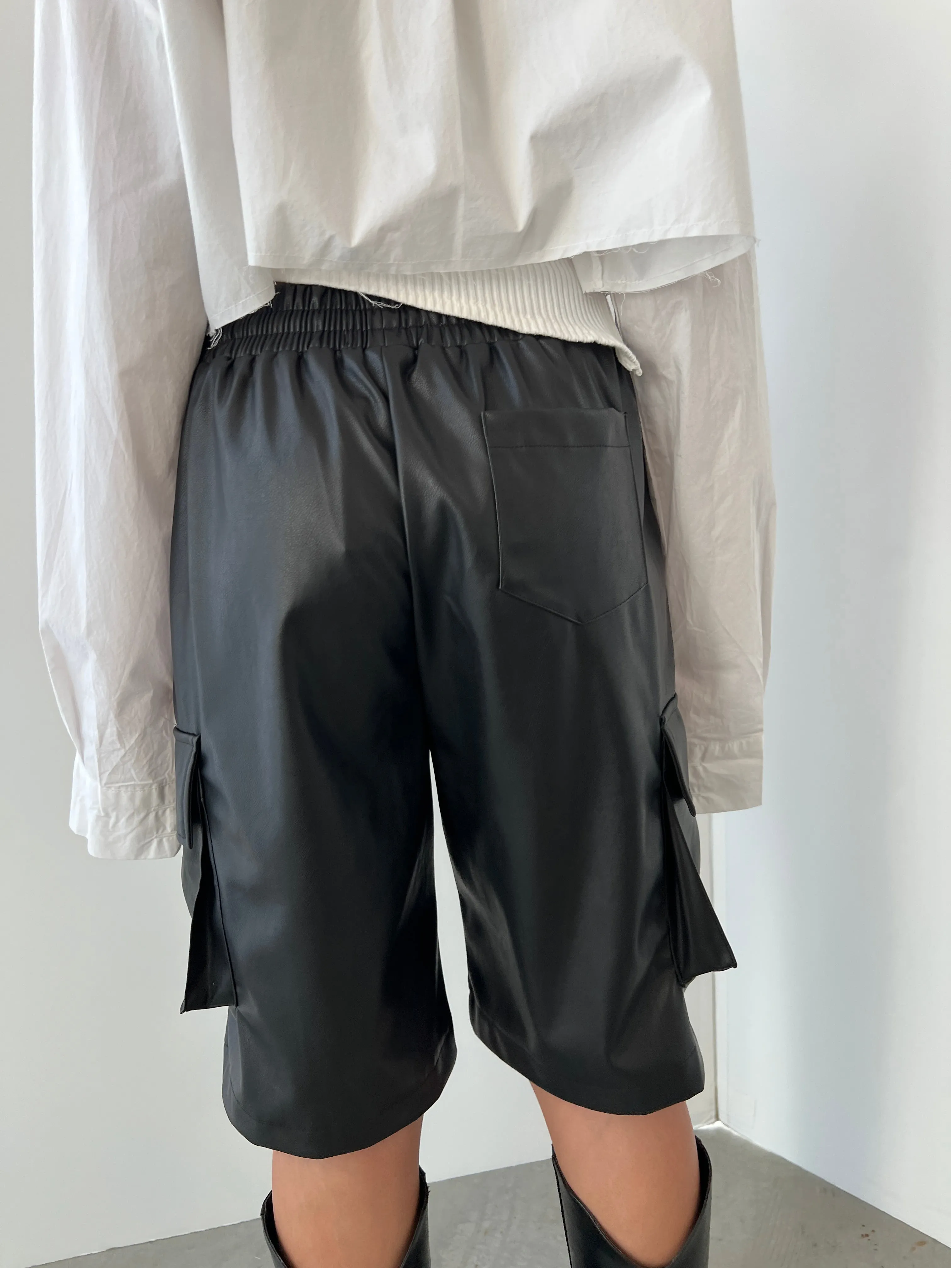 VEGAN LEATHER CARGO SHORT