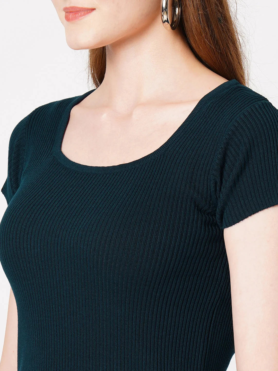 Women Slim Fit Scoop Neck Crop Top